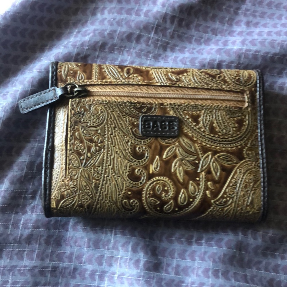 Bass vinyl wallet